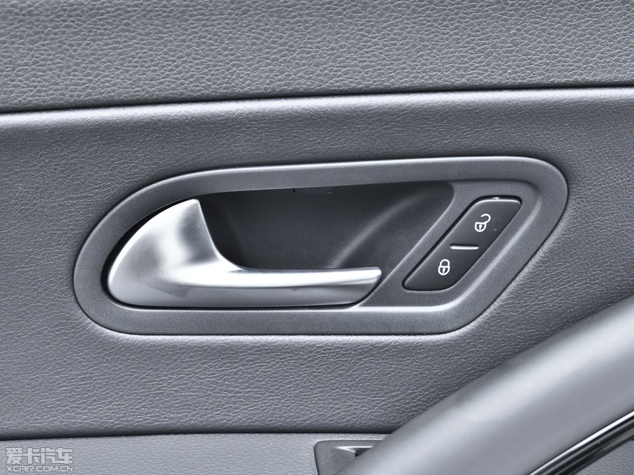 2013п 2.0TSI GTS ٰ