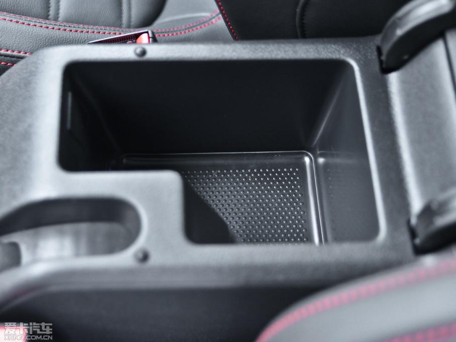 2013п 2.0TSI GTS ٰ