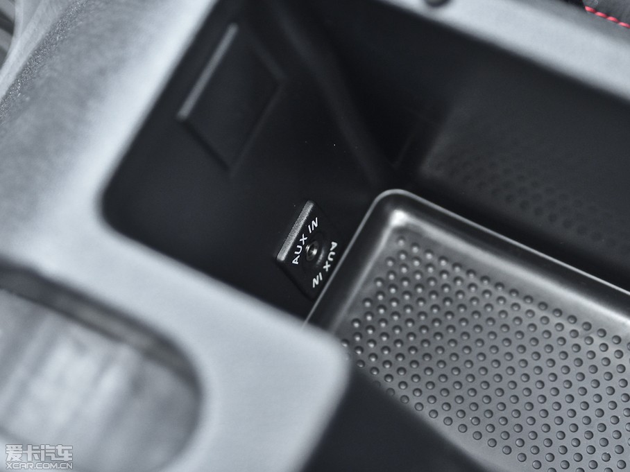 2013п 2.0TSI GTS ٰ