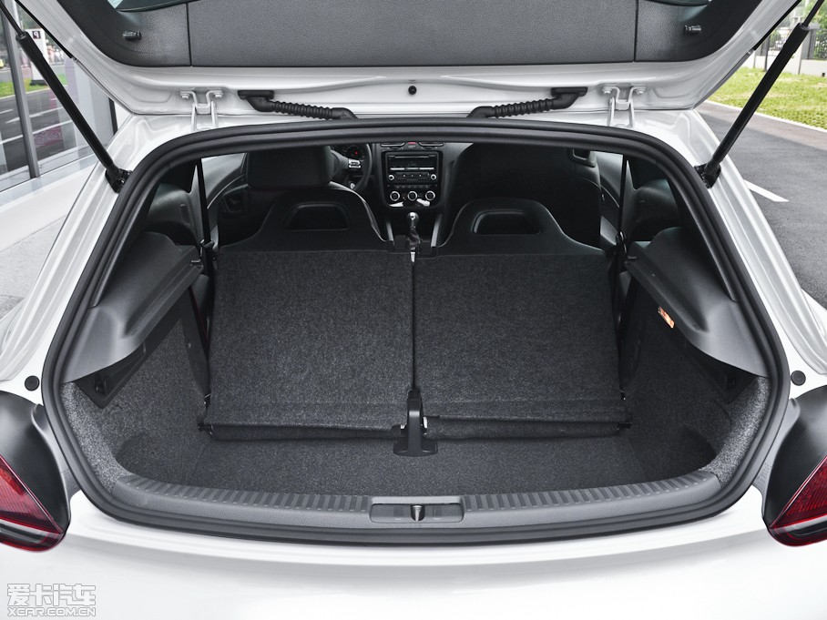 2013п 2.0TSI GTS ٰ