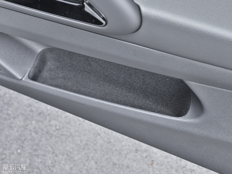 2013п 2.0TSI GTS ٰ