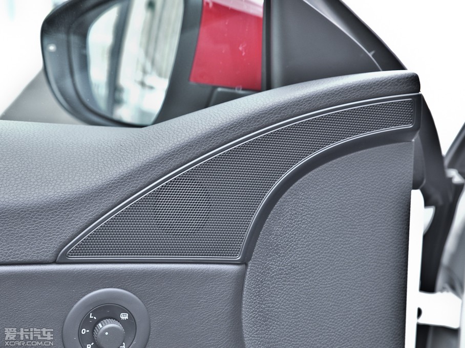 2013п 2.0TSI GTS ٰ