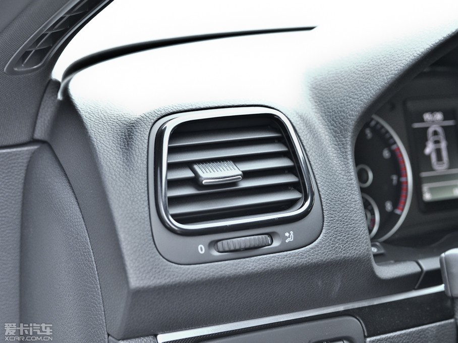 2013п 2.0TSI GTS ٰ