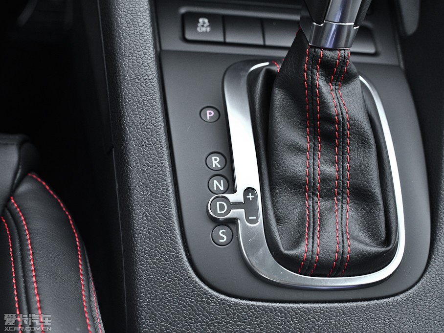 2013п 2.0TSI GTS ٰ