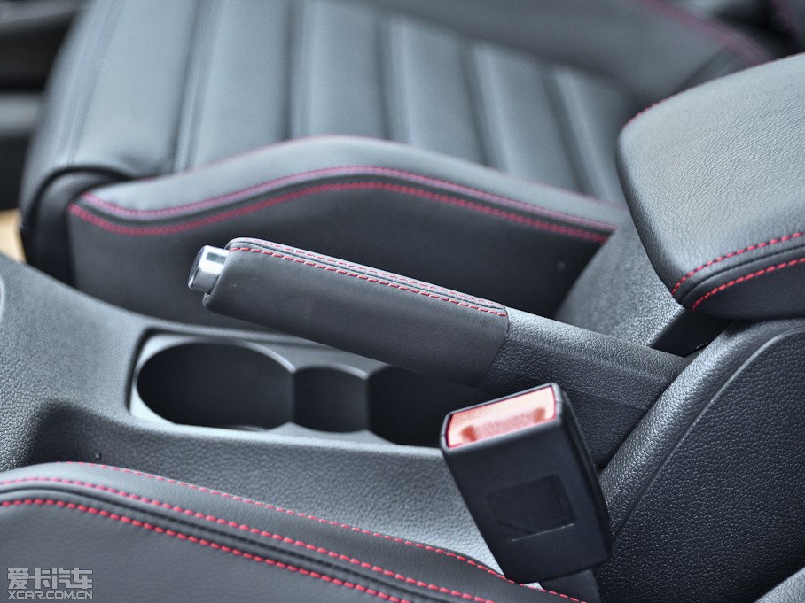 2013п 2.0TSI GTS ٰ