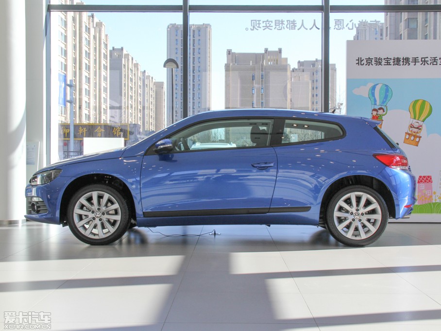 2013п 1.4TSI GTS ٰ