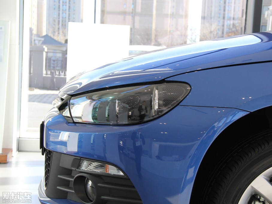 2013п 1.4TSI GTS ٰ