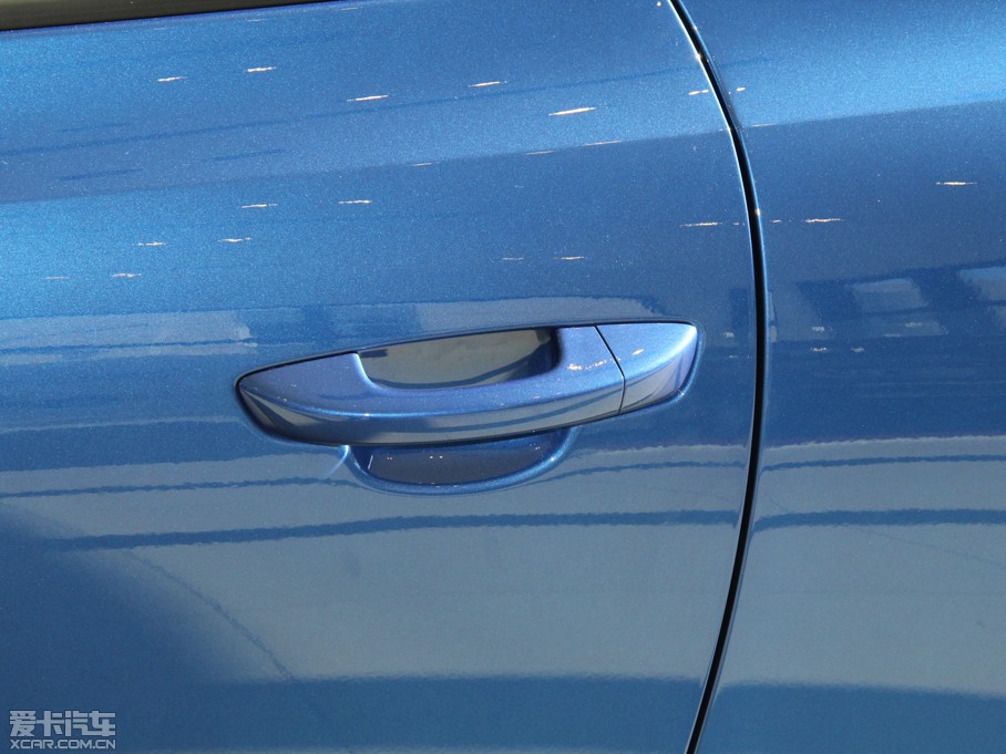 2013п 1.4TSI GTS ٰ