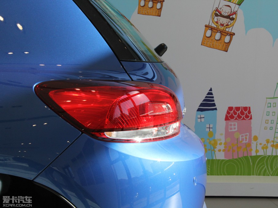 2013п 1.4TSI GTS ٰ