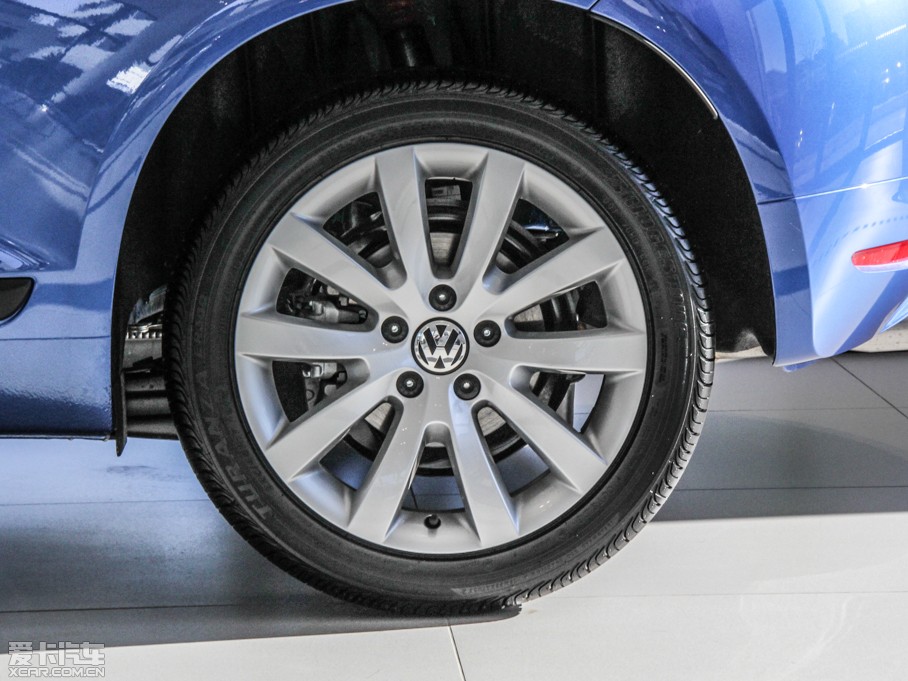 2013п 1.4TSI GTS ٰ