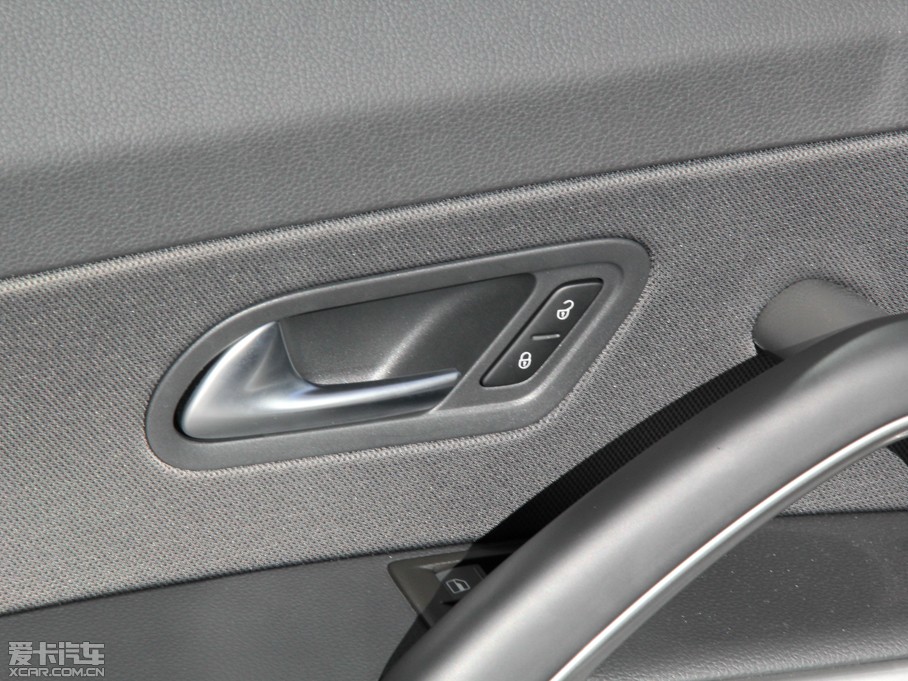 2013п 1.4TSI GTS (jng)ٰ