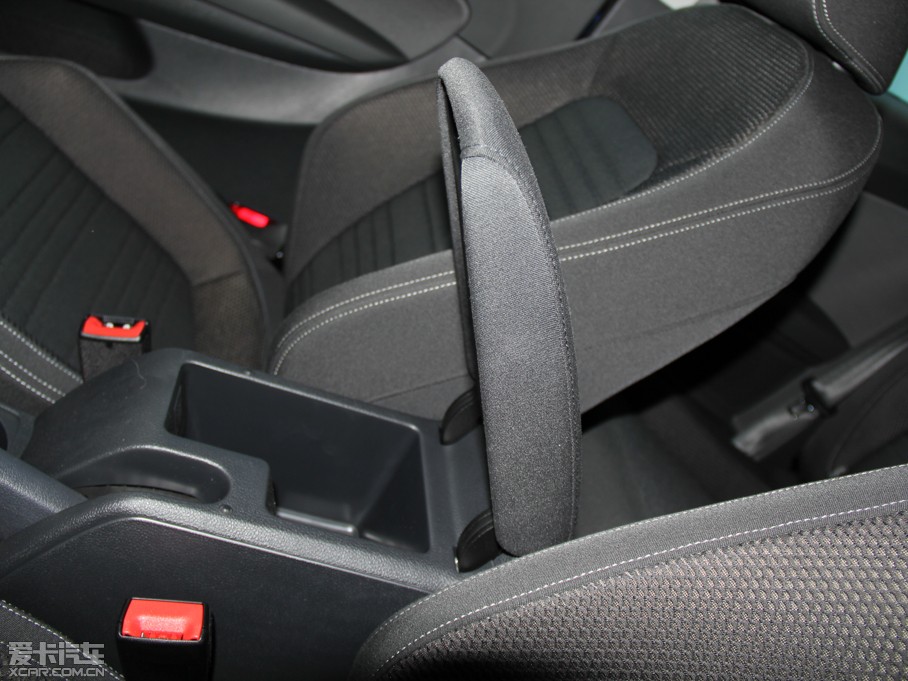 2013п 1.4TSI GTS ٰ