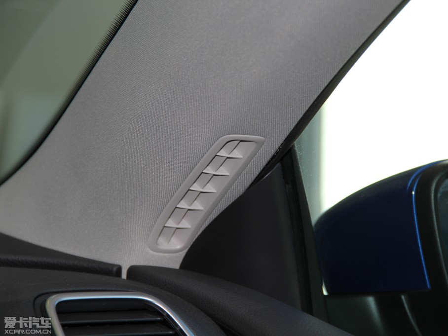 2013п 1.4TSI GTS ٰ