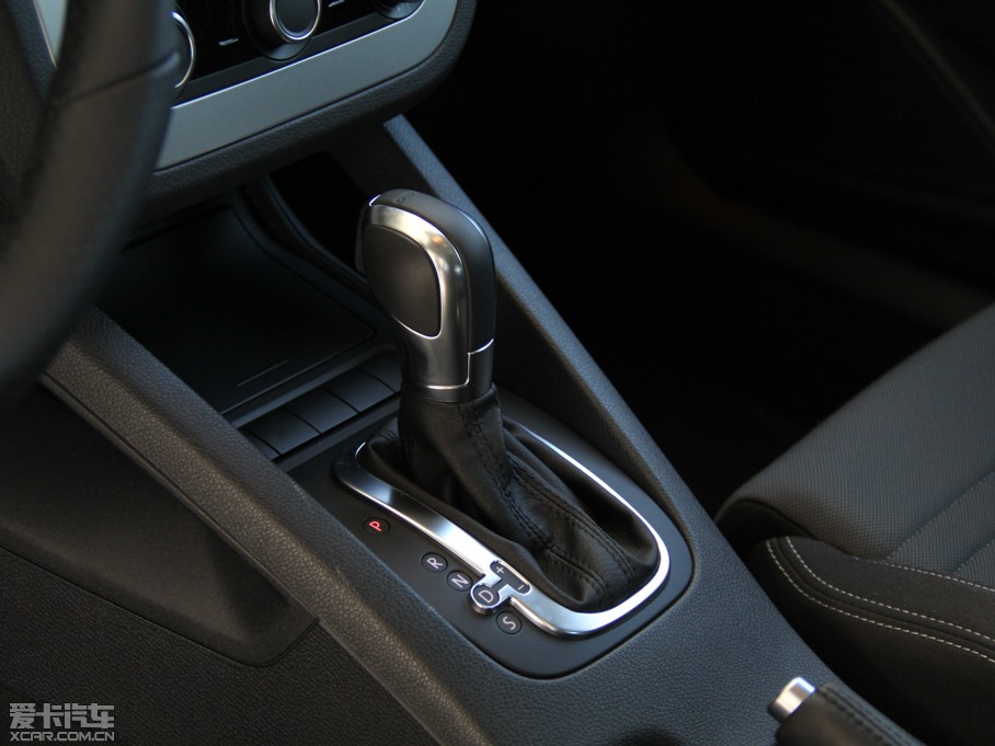 2013п 1.4TSI GTS ٰ