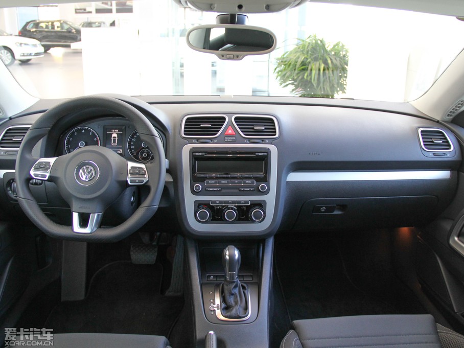 2013п 1.4TSI GTS ٰ