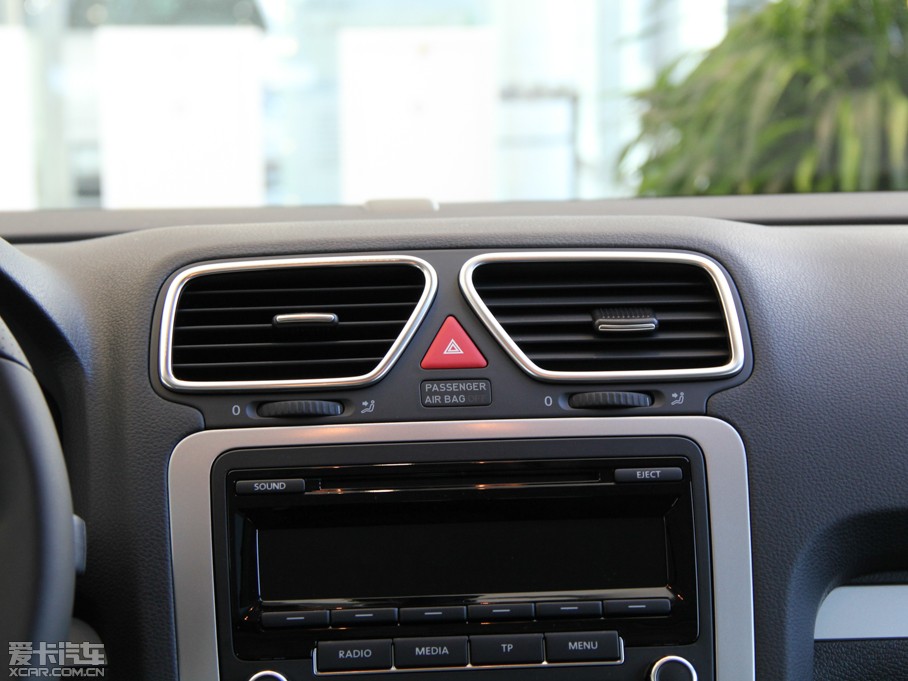 2013п 1.4TSI GTS ٰ