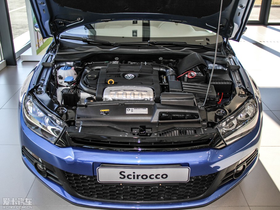 2013п 1.4TSI GTS ٰ