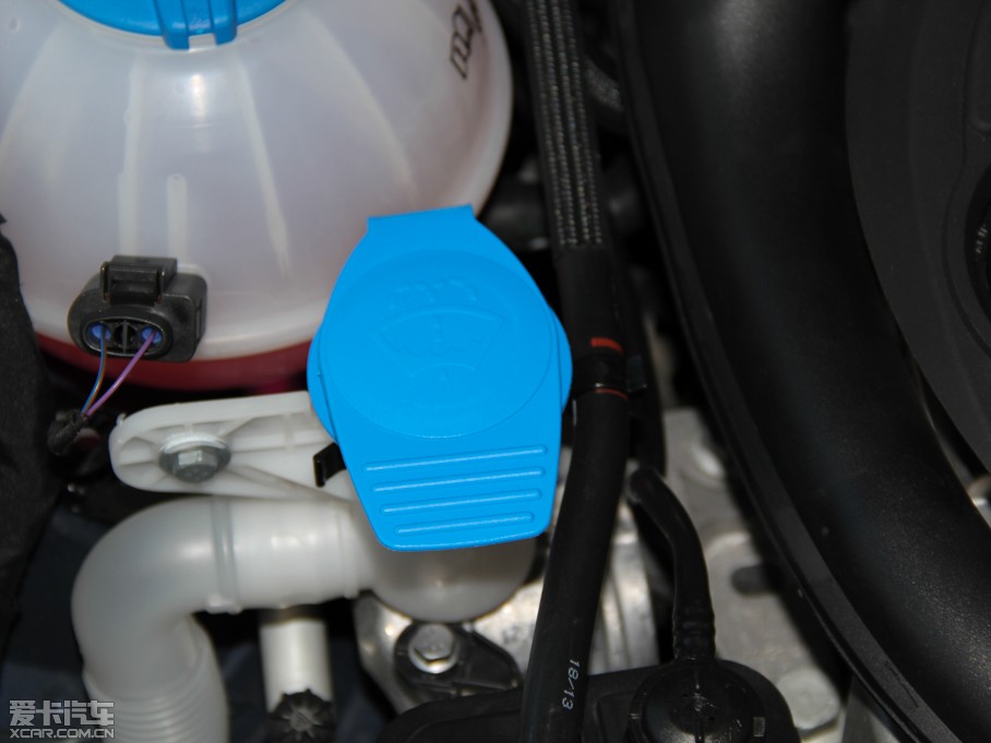 2013п 1.4TSI GTS ٰ