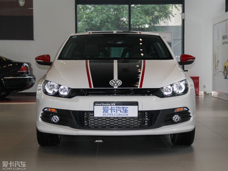 2013п 1.4TSI GTS (jng)ٰ