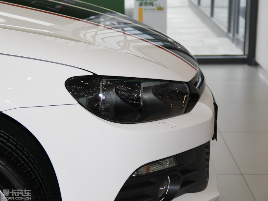 2013п 1.4TSI GTS ٰ