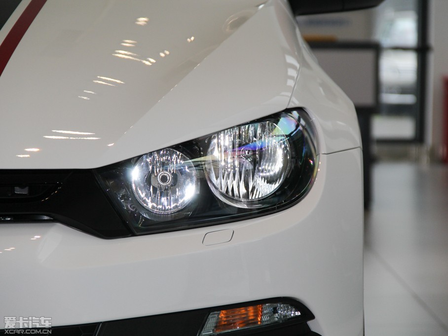 2013п 1.4TSI GTS ٰ