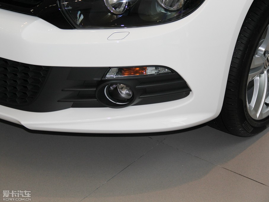 2013п 1.4TSI GTS ٰ