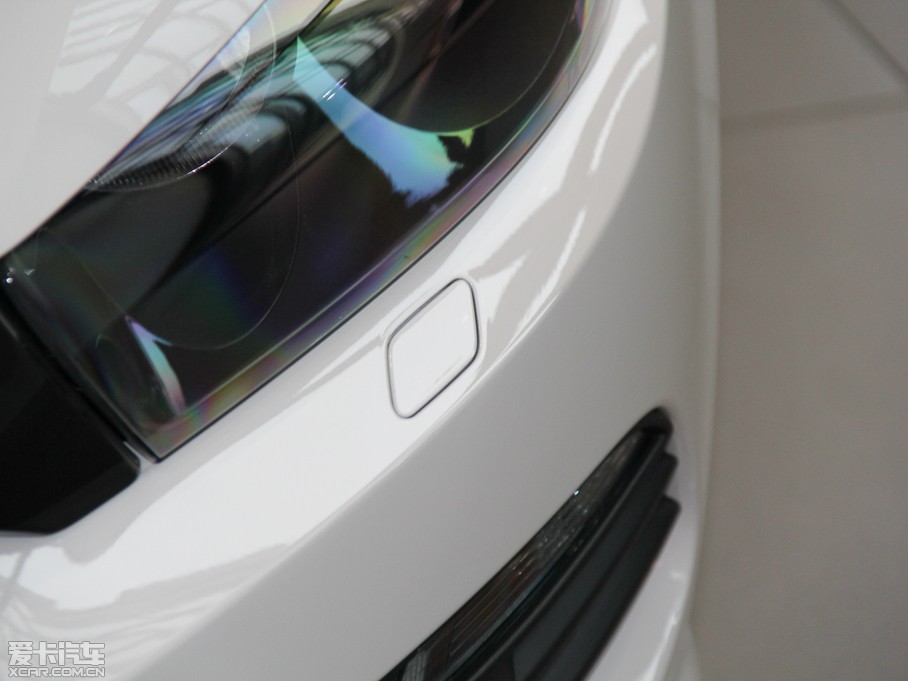 2013п 1.4TSI GTS ٰ