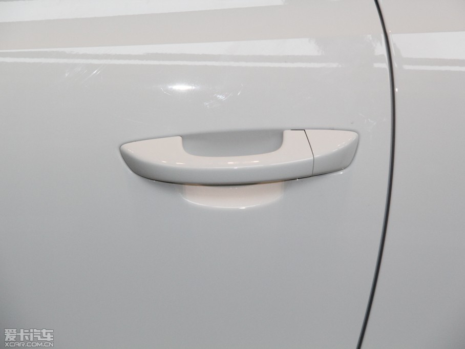 2013п 1.4TSI GTS ٰ