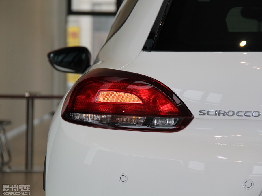 2013п 1.4TSI GTS ٰ