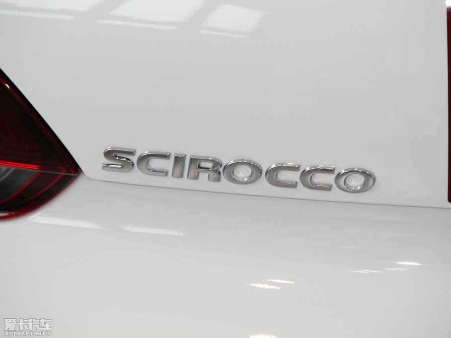 2013п 1.4TSI GTS ٰ