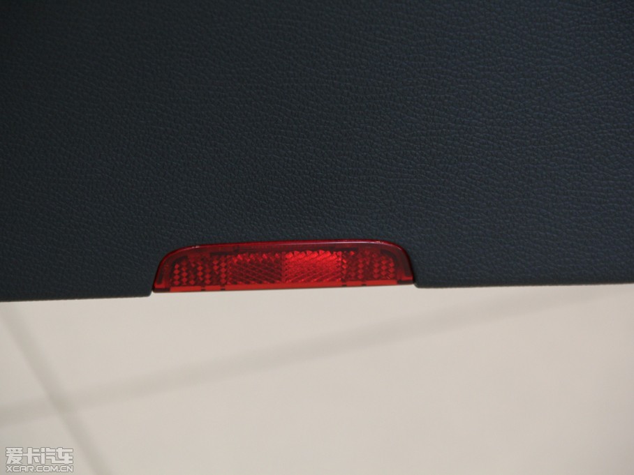 2013п 1.4TSI GTS ٰ