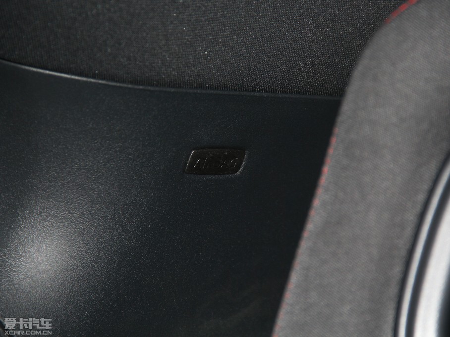 2013п 1.4TSI GTS ٰ