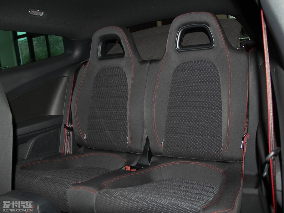 2013п 1.4TSI GTS ٰ