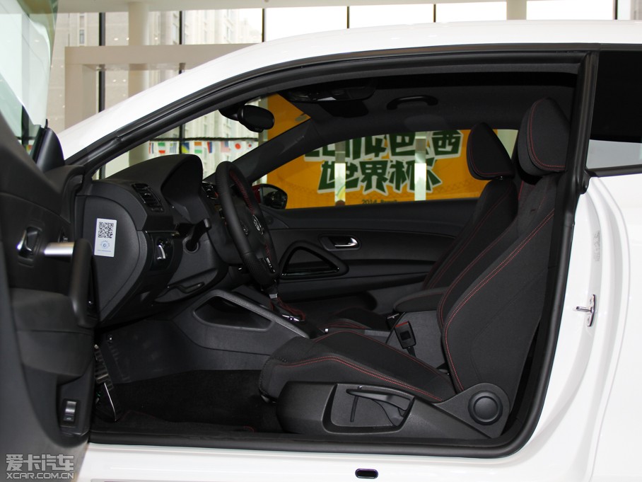 2013п 1.4TSI GTS ٰ