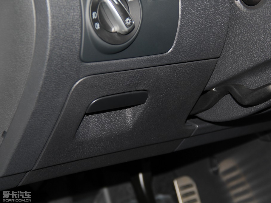 2013п 1.4TSI GTS ٰ