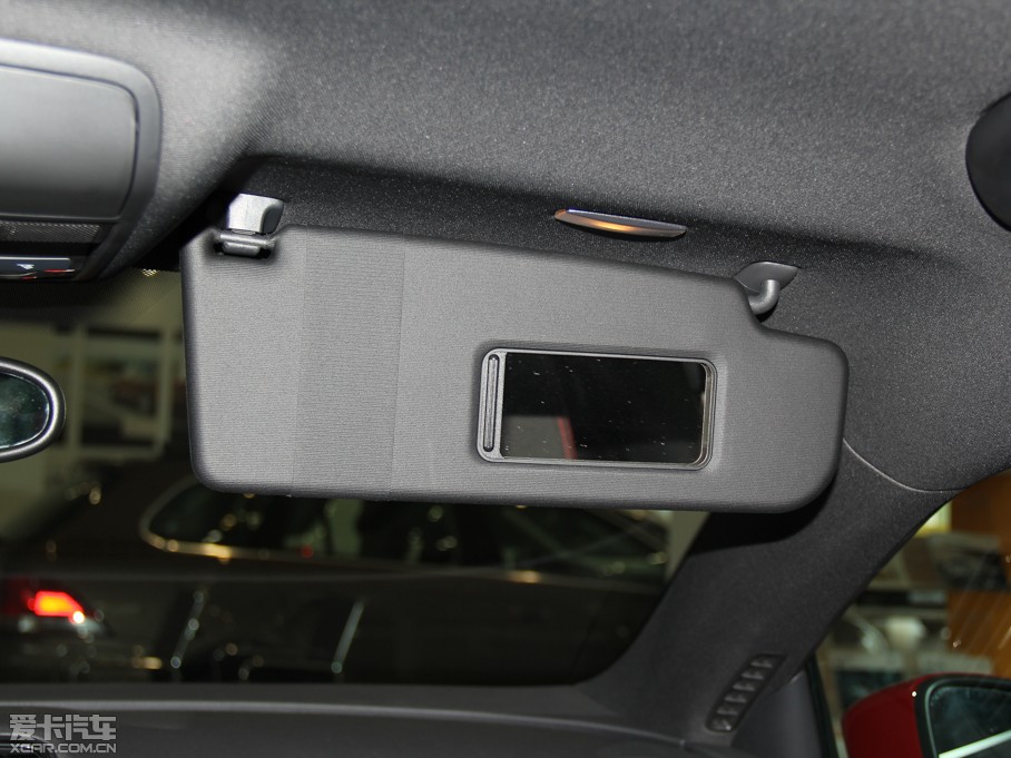 2013п 1.4TSI GTS (jng)ٰ