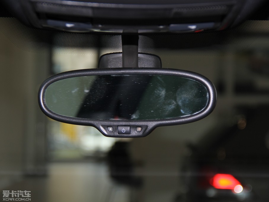 2013п 1.4TSI GTS ٰ