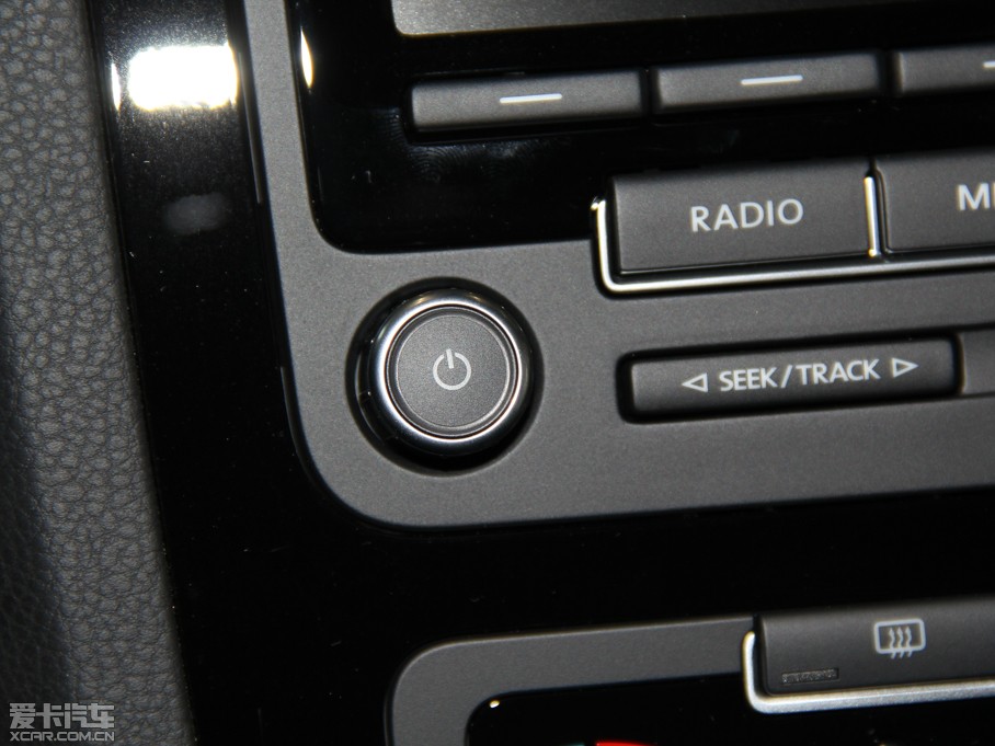 2013п 1.4TSI GTS ٰ