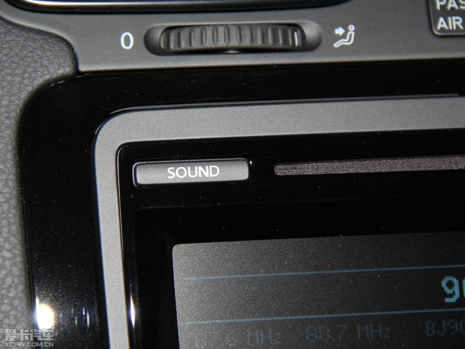 2013п 1.4TSI GTS ٰ