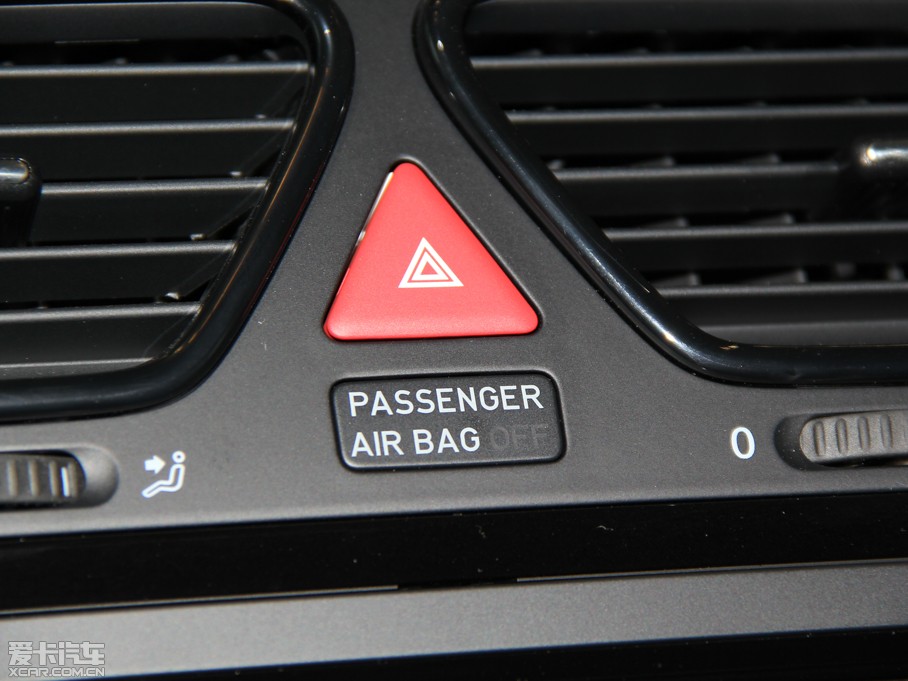 2013п 1.4TSI GTS ٰ