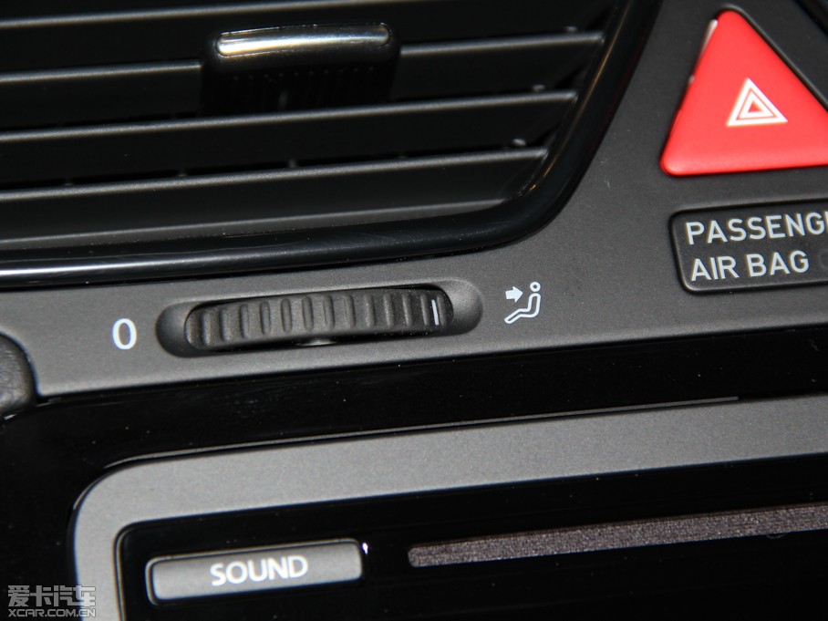 2013п 1.4TSI GTS ٰ