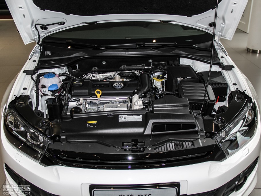 2013п 1.4TSI GTS (jng)ٰ