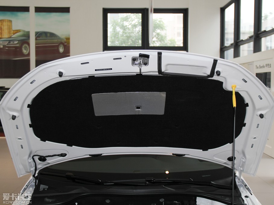 2013п 1.4TSI GTS ٰ