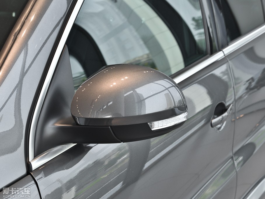 2013Tiguan 2.0T R-Line