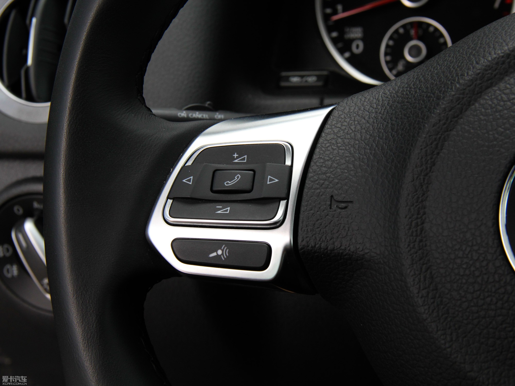 2013Tiguan 2.0T R-Line