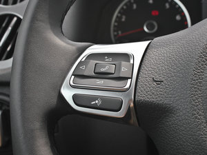 20132.0T R-Line п؅^