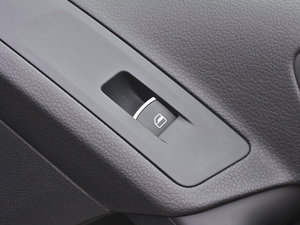 20132.0T R-Line п؅^