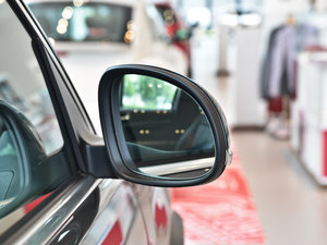 20132.0T R-Line (x)(ji)^