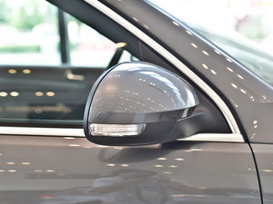 20132.0T R-Line (x)(ji)^