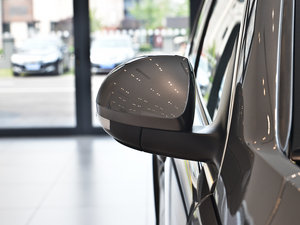 20132.0T R-Line (x)(ji)^